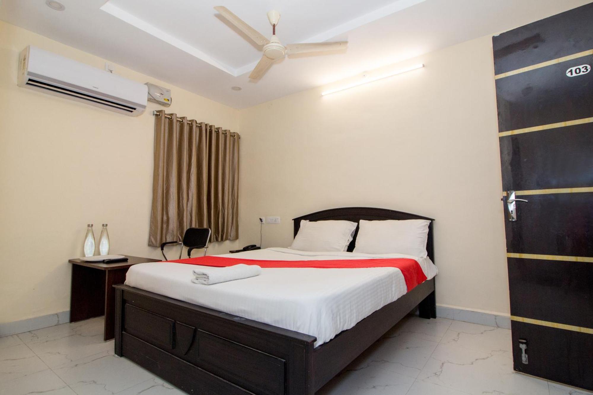Pearl Suites, Tirupati Eksteriør billede