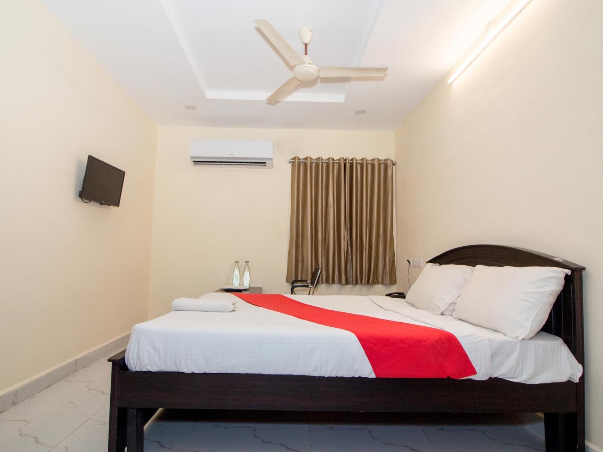 Pearl Suites, Tirupati Eksteriør billede