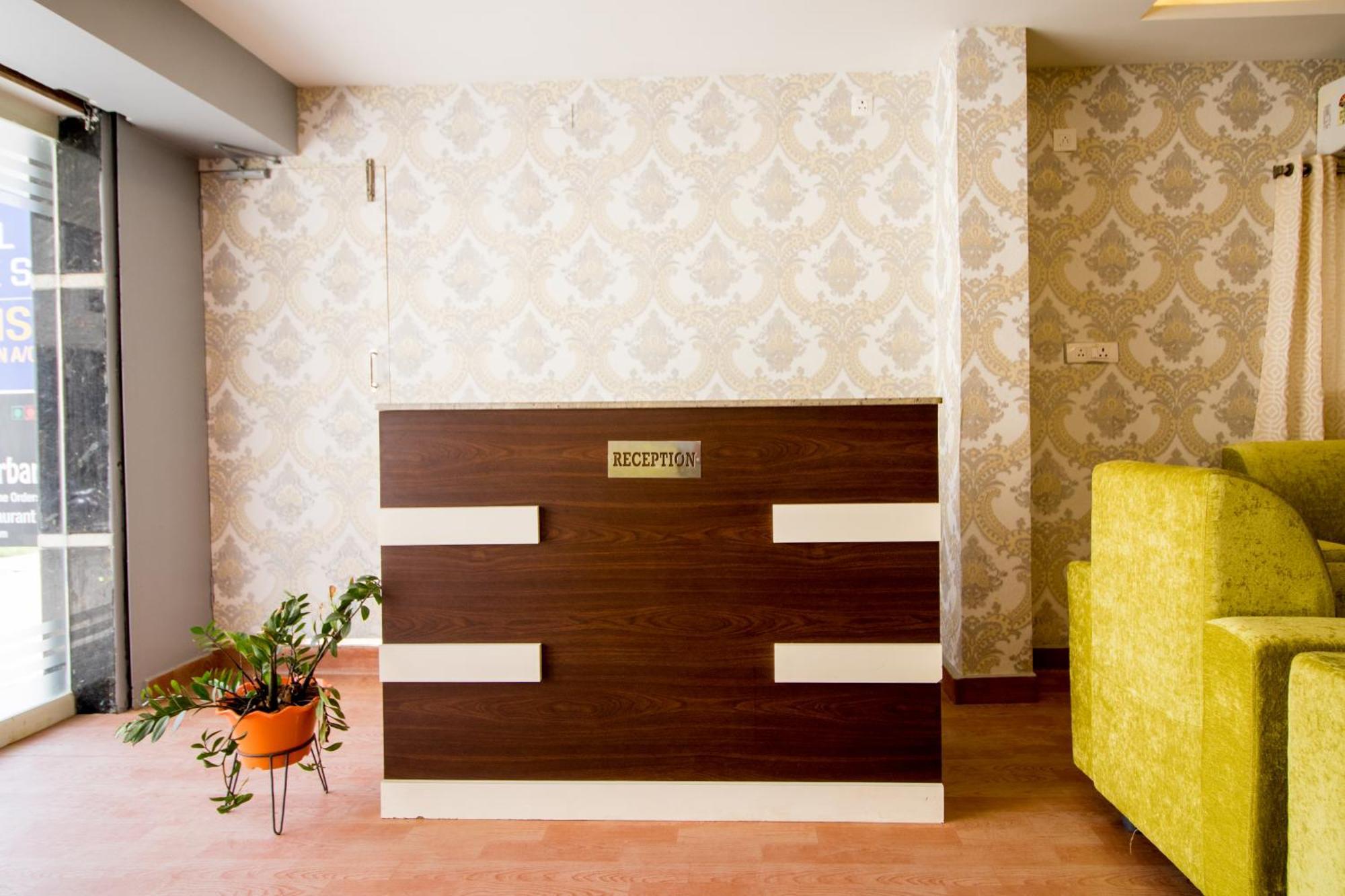 Pearl Suites, Tirupati Eksteriør billede
